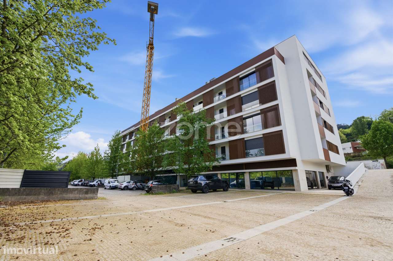 Apartamento T3 No Empreendimento Vessadas Ii Na Costa Guimaraes