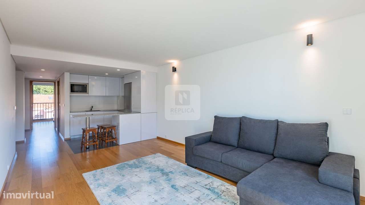 Apartamento T1 Mobilado com Garagem na Boavista, Porto - Grande imagem: 4/28