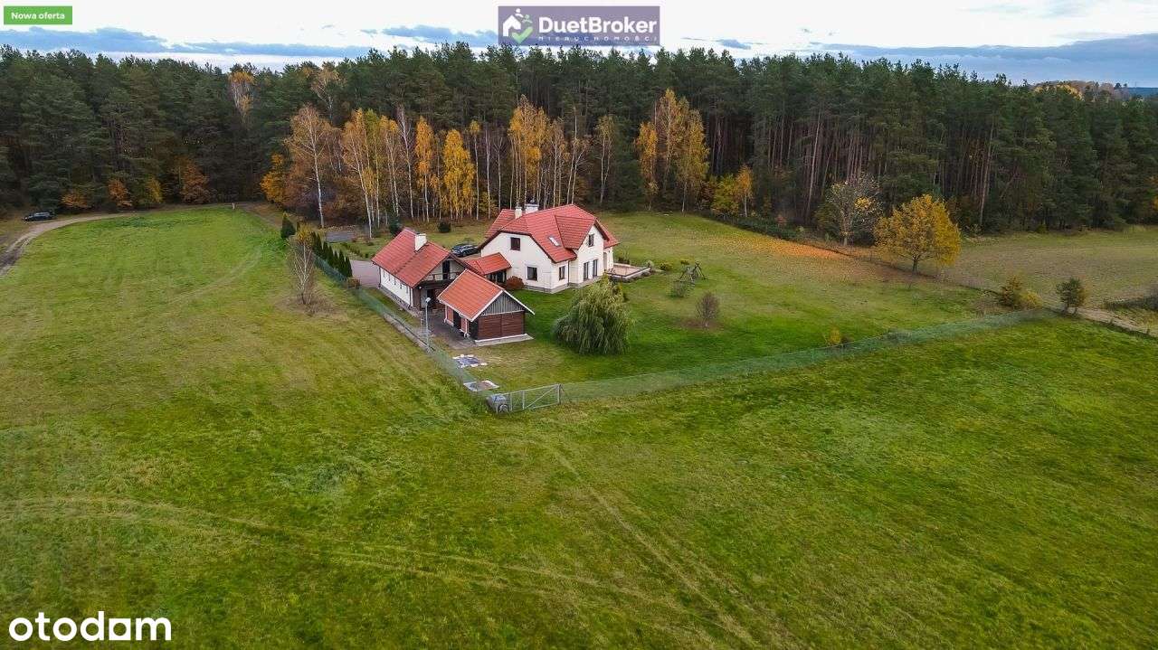 Rezydencja W Stylu Dworkowym-Brąswałd-Duża Działka