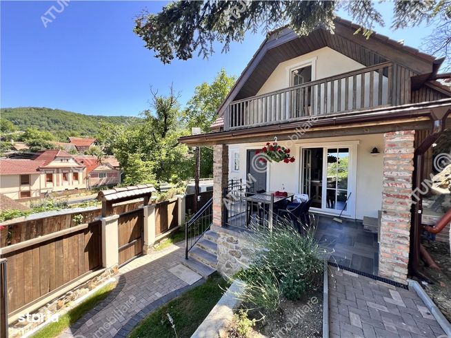 Casa individuala cu 3 camere 2 bai si teren de 172mp situata in Sibiel-8
