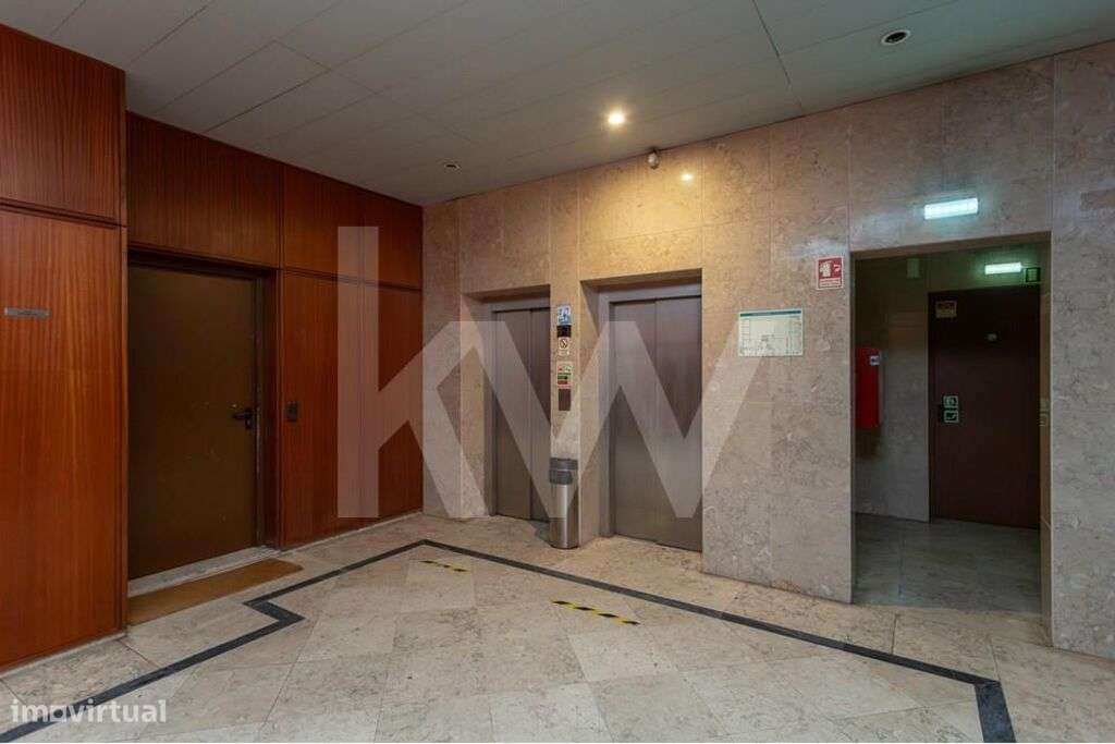 Excelente escritório 284,00m2 no centro de Telheiras Junto ao Parque d - Grande imagem: 4/44