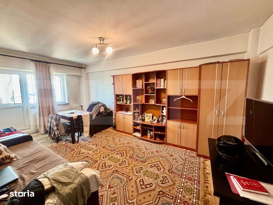 Apartament decomandat, 3 camere, 79mp, zona Piata Mare - Imagine principală: 1/11
