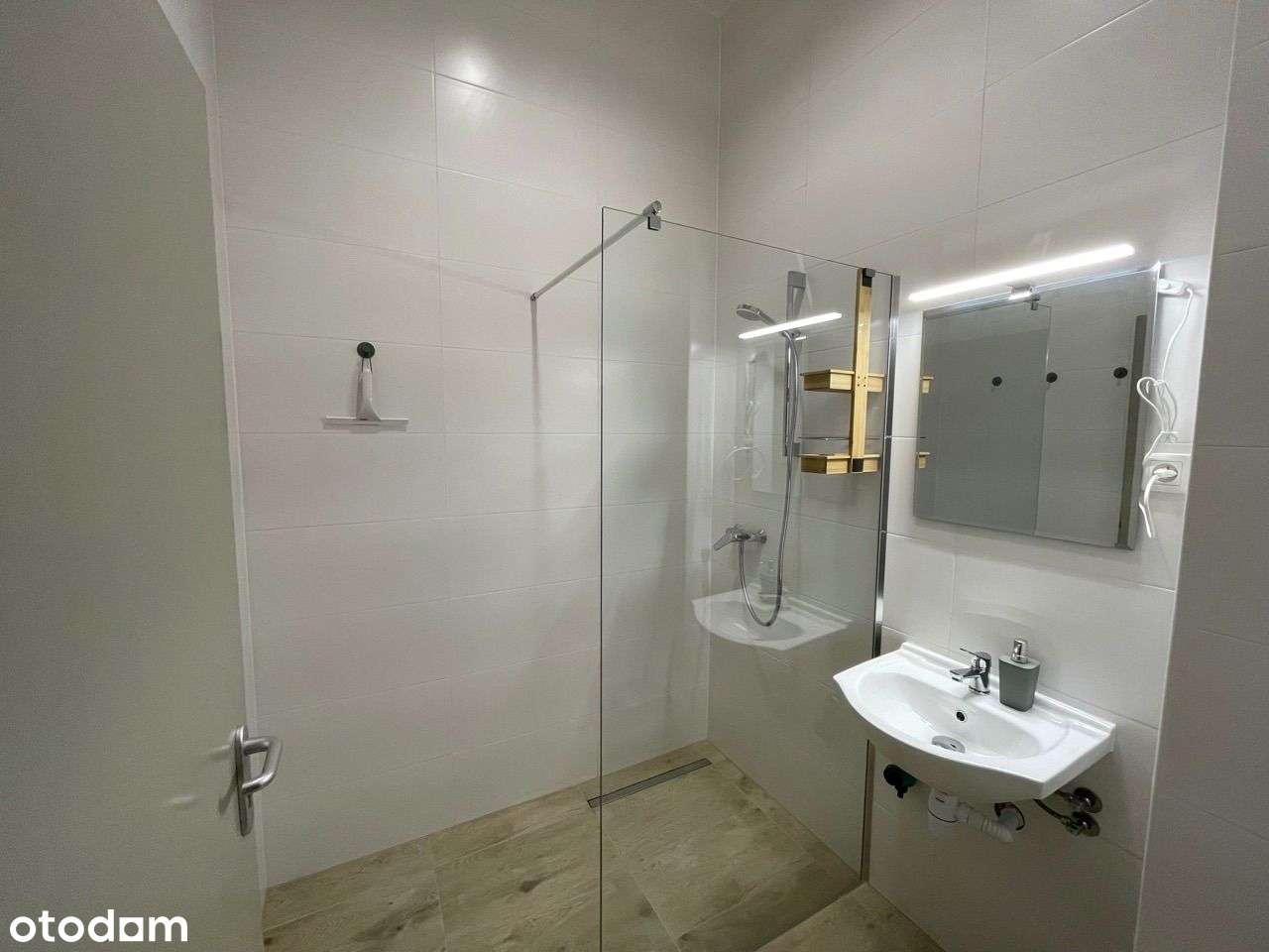 Nowoczesna powierzchnia biurowa w Sierosławiu - Pełny obrazek: 5/16