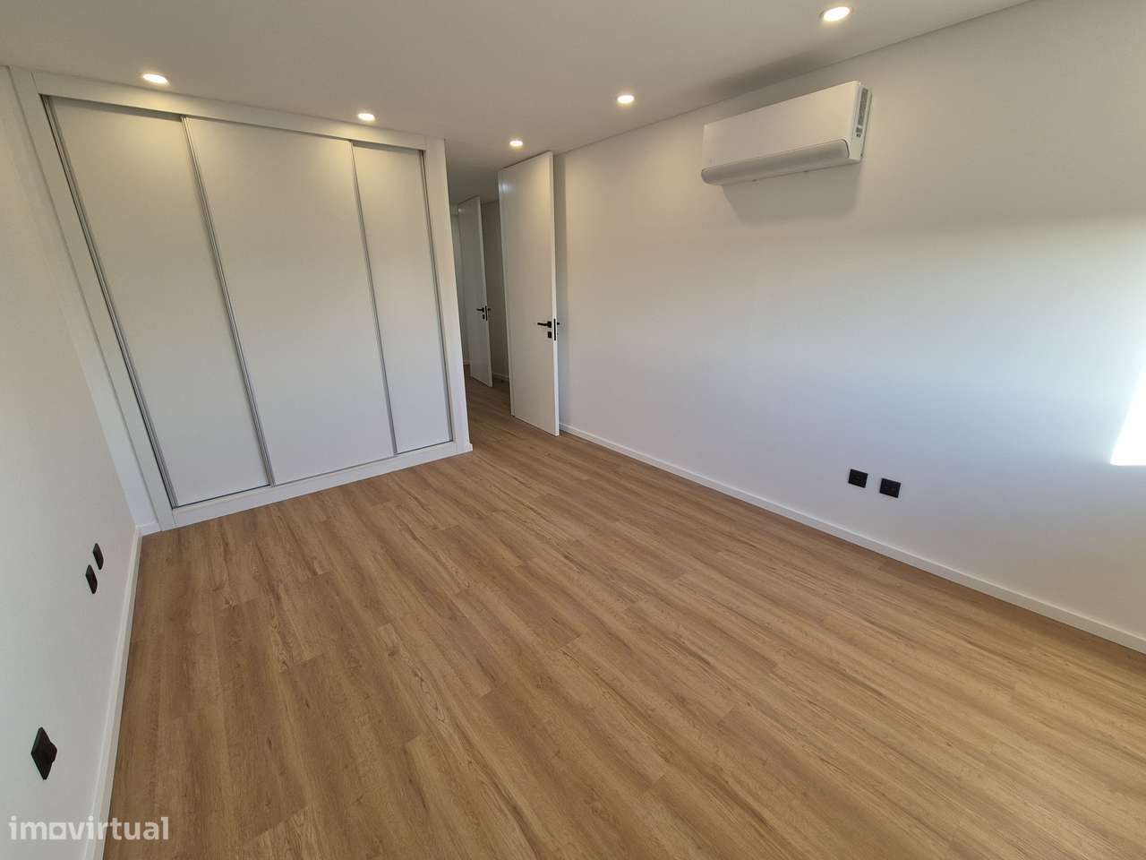 T3 Totalmente Renovado - Aeroporto-12