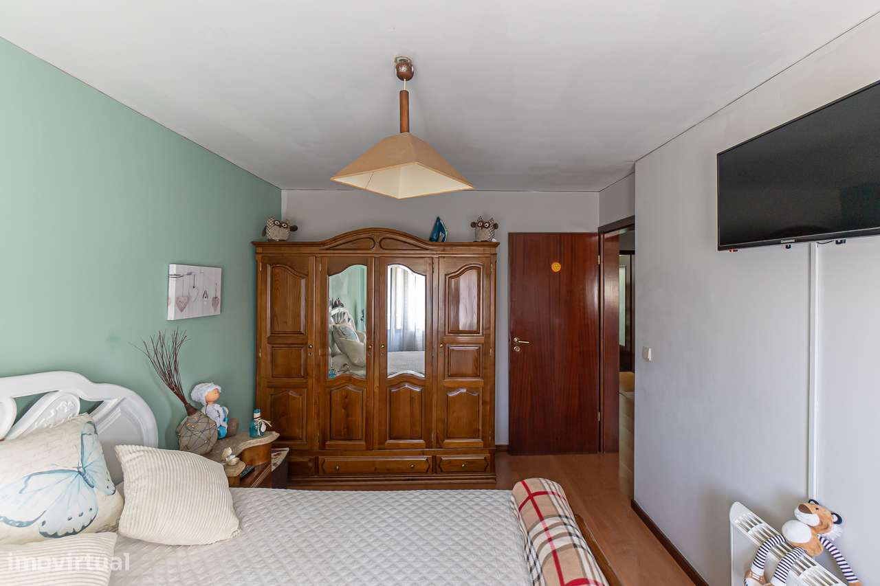 Apartamento T3 em Avintes-11