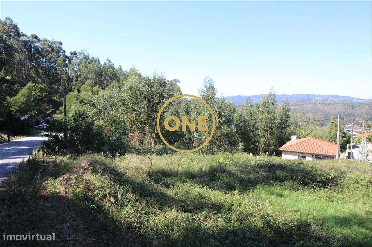 Terreno de 974m2 com viabilidade de construção para venda - Grande imagem: 3/5