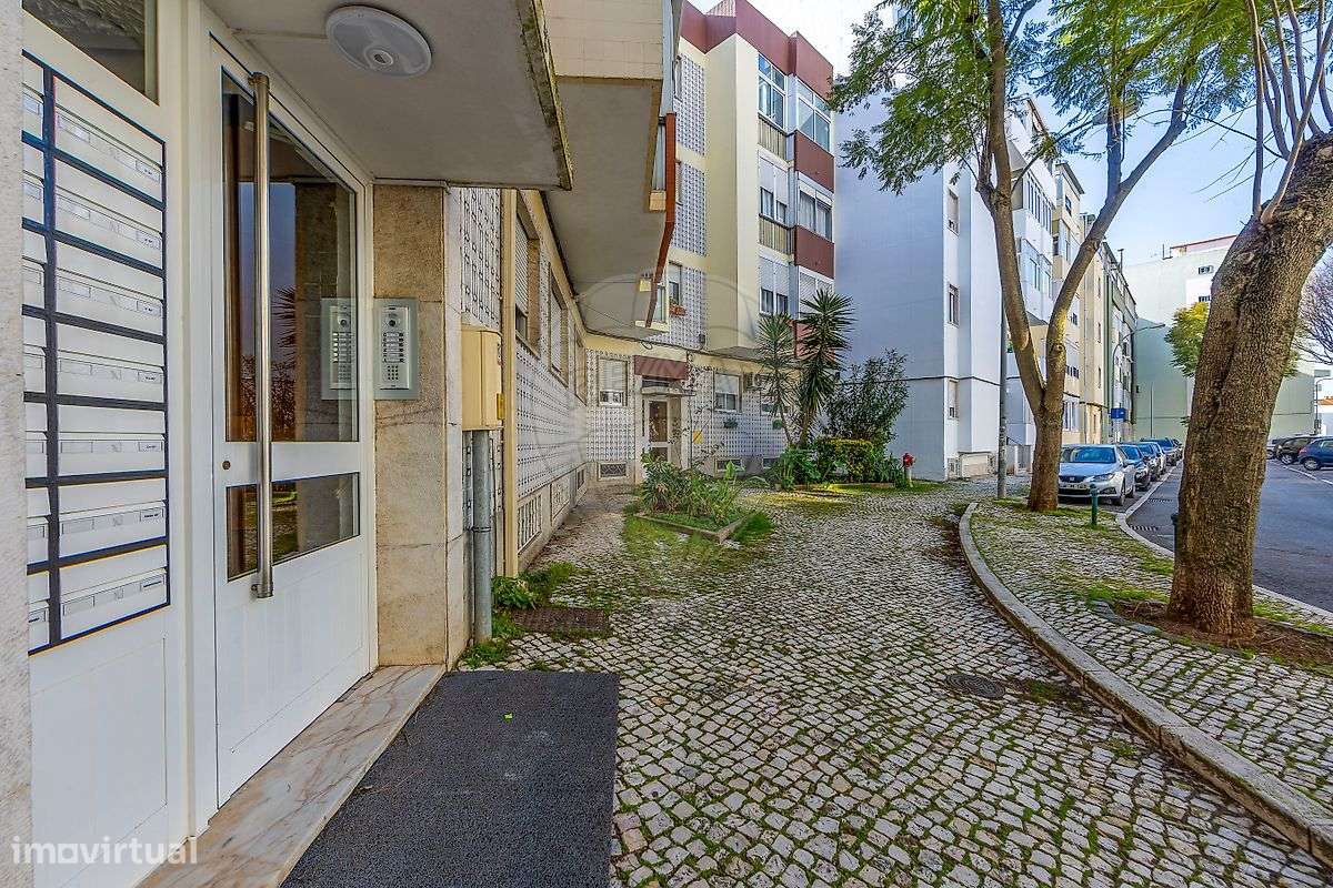 Apartamento T0 para venda - Grande imagem: 3/13