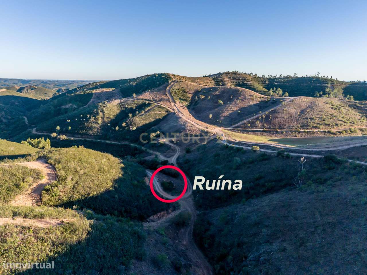 Terreno Rústico de 21 Hectares em Monchique - Grande imagem: 4/21