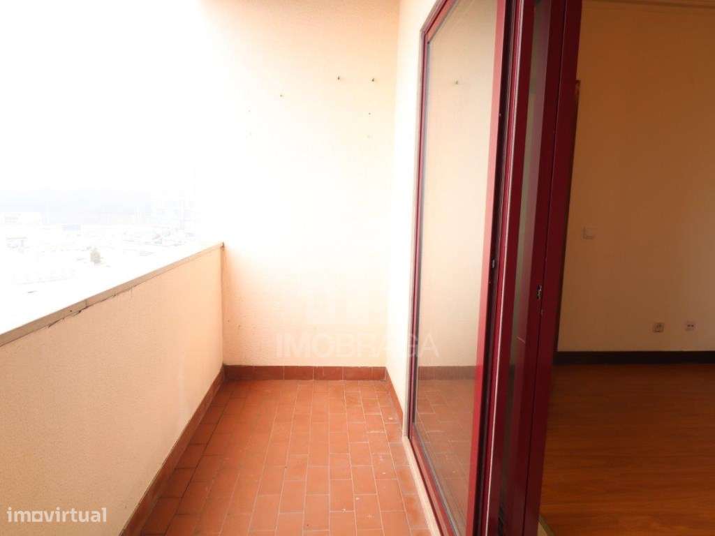 Venda Apartamento T2+1 - S. Vicente (Volvo)-12