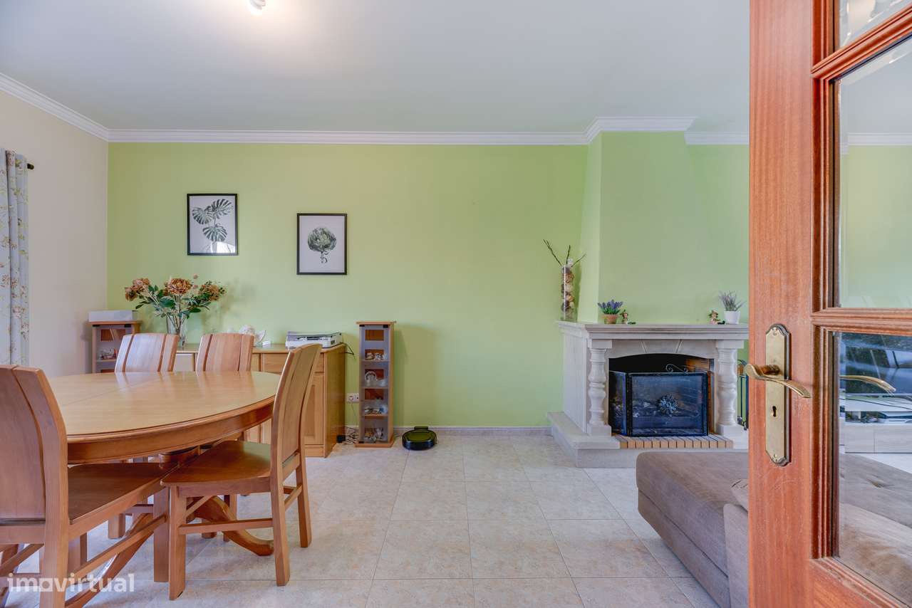 MORADIA T3 | LOGRADOURO| GARAGEM | VALE DA AMOREIRA - Grande imagem: 4/40