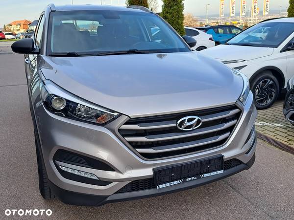 Hyundai Tucson blue 1.6 GDi 2WD Classic - 12