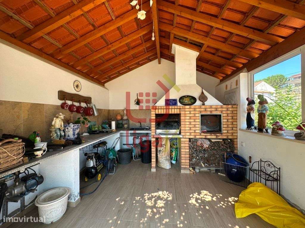 Moradia T3 com terreno - Gondemaria!-27