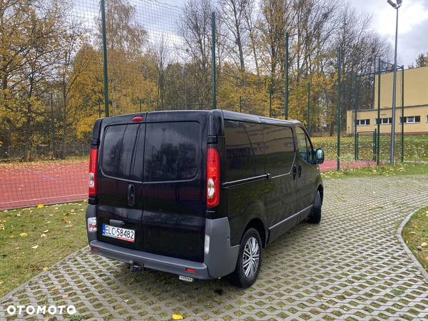 Renault Trafic - 11