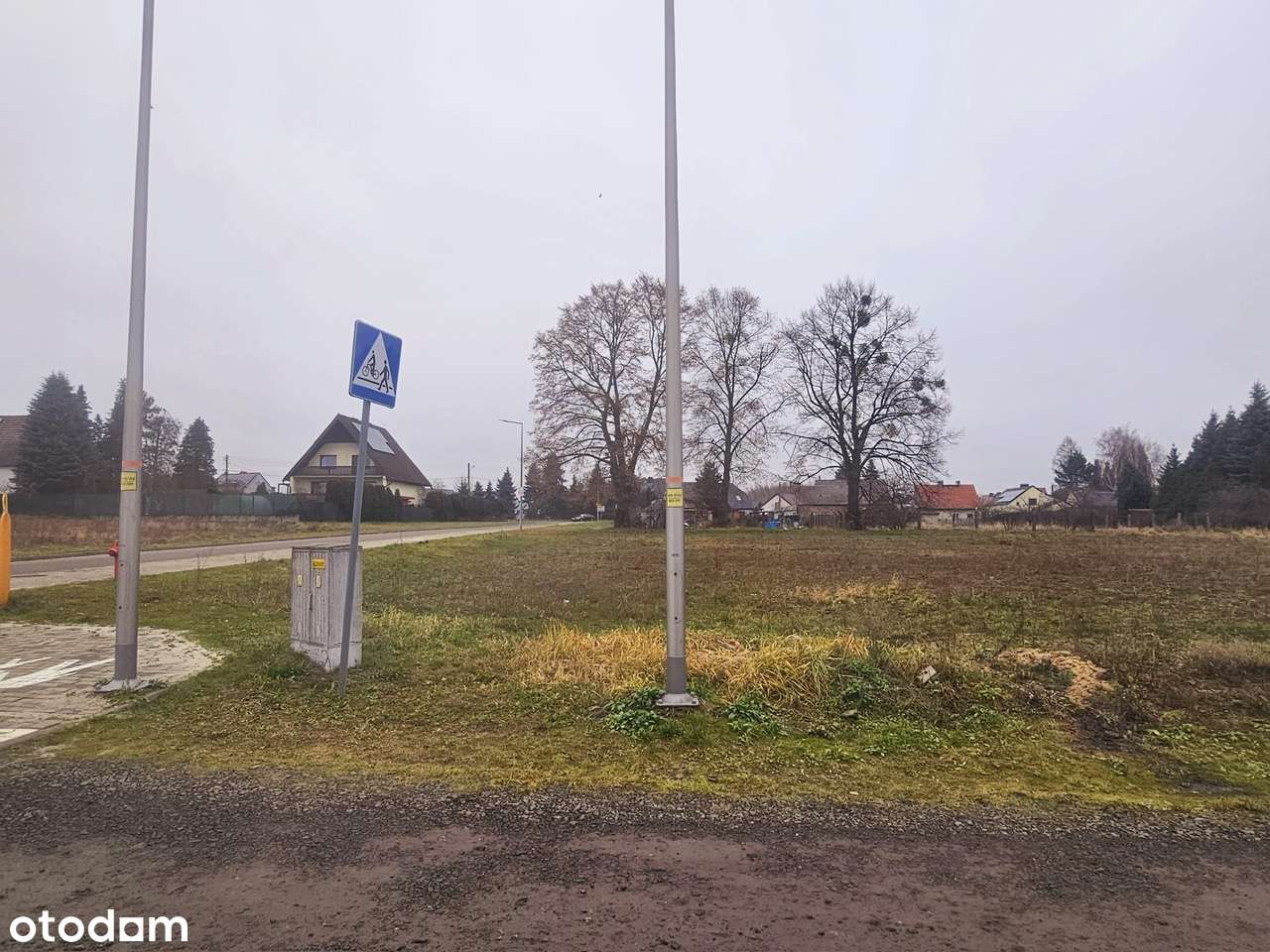 Bursztynowe Wzgórze. W pełni uzbrojona, narożna działka budowlana.-1