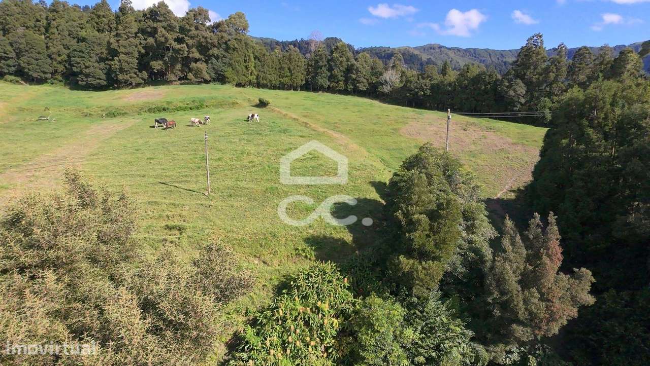 Terreno com 7.277,00m2 - Furnas - Povoação-11