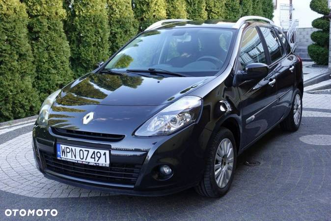 Renault Clio - 8