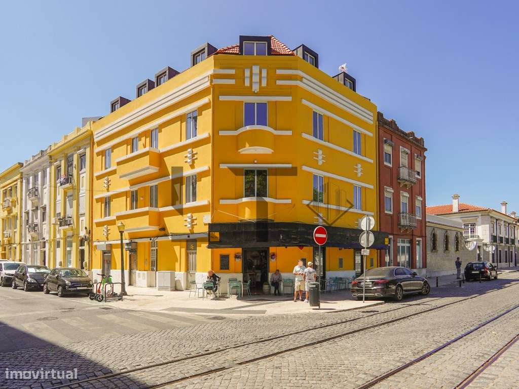 Apartamento T2 Renovado para Venda junto ao IPO, em 7 Rios, Lisboa - Grande imagem: 2/20