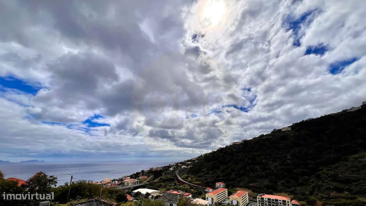 Terreno em S. Cruz com Projeto Aprovado Construção de 20 Apartamentos-1