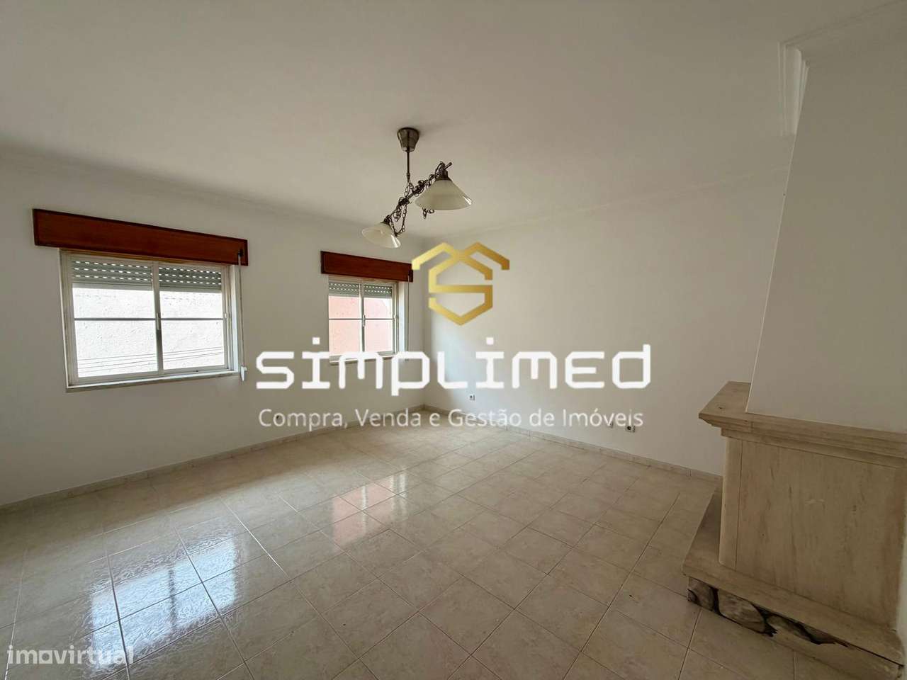 Apartamento T2 na Quinta do Conde ( NJ )-7
