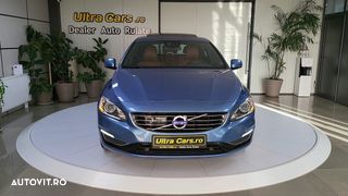 Volvo V60 D6 Plug-In-Hybrid AWD Geartronic