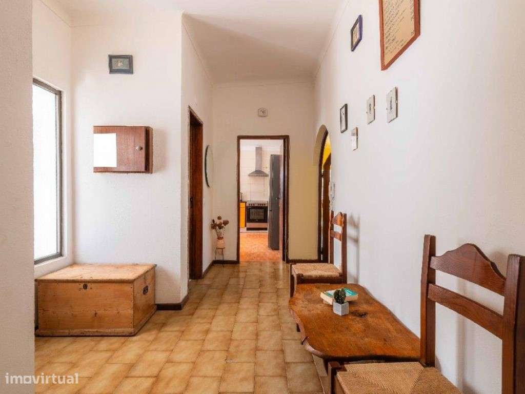 Moradia térrea V2 + 2 com piscina - Ataboeira - Guia - Albufeira-17