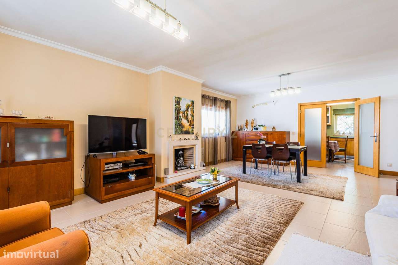 Moradia T5 na zona de Zambujo -Leiria - Grande imagem: 5/35