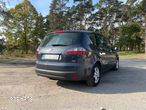 Ford S-Max - 7