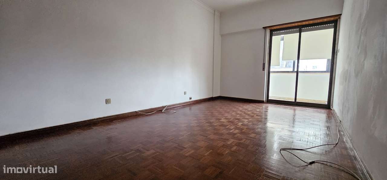 Belíssimo T4  no Infantado- Loures-18