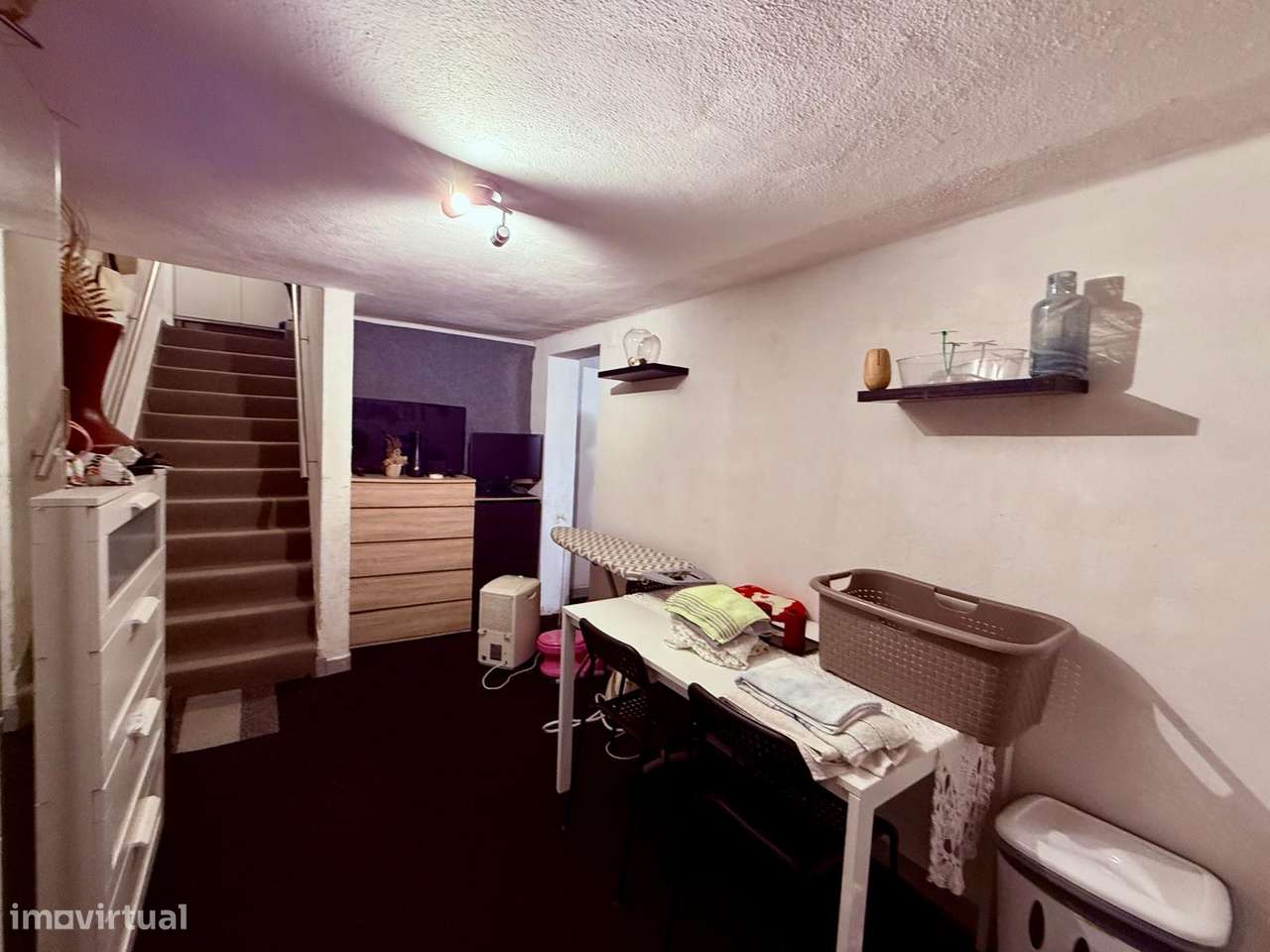 Moradia de 4 quartos, inserida num terreno com 367 m².-23