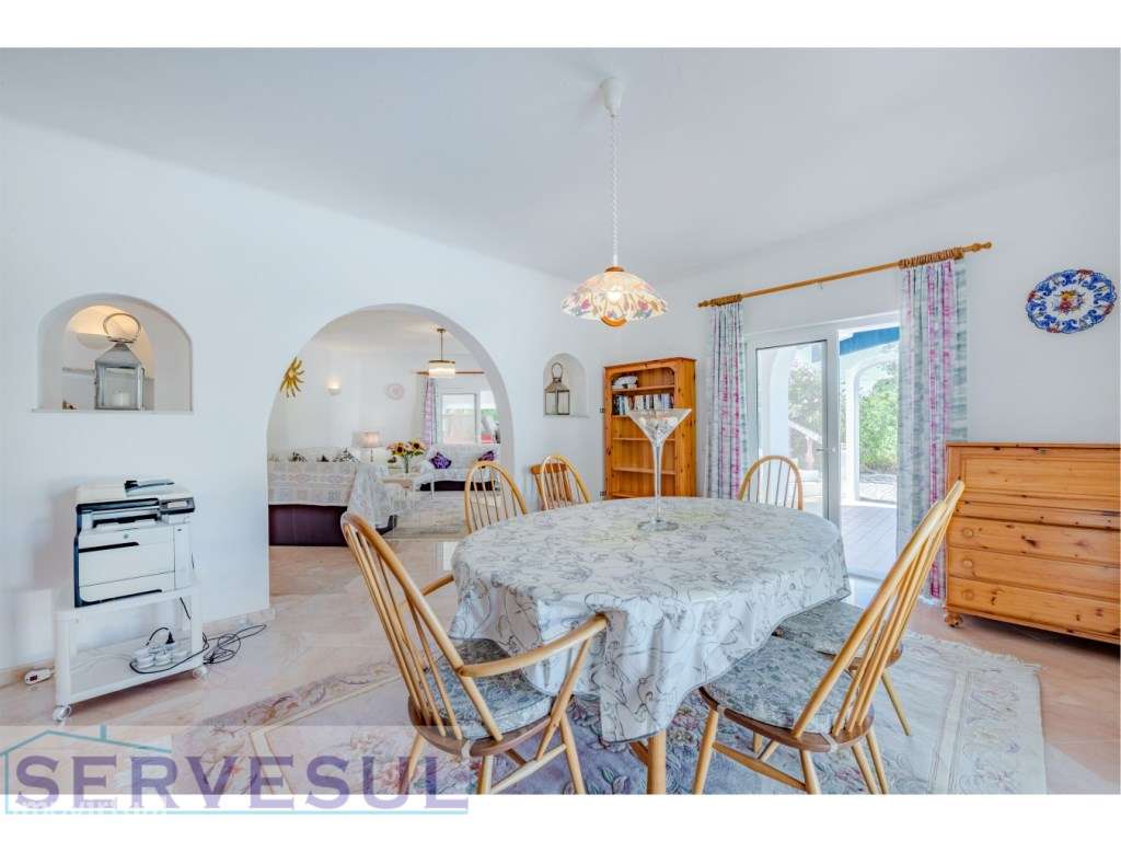 Moradia Deslumbrante de 2 andares com 274 m², composta por 4 quarto...-12