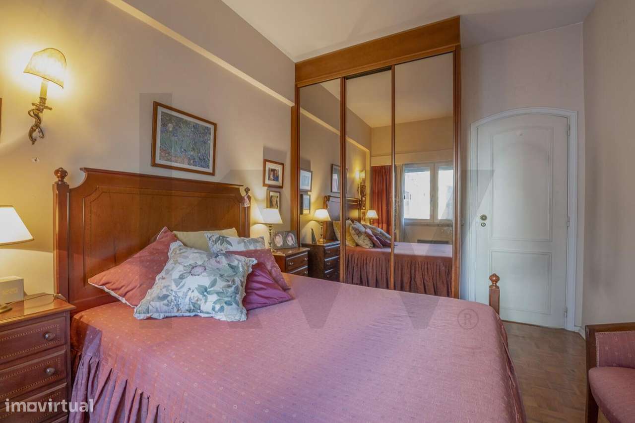 Extraordinário apartamento de 4 assoalhadas - Benfica - Grande imagem: 5/17