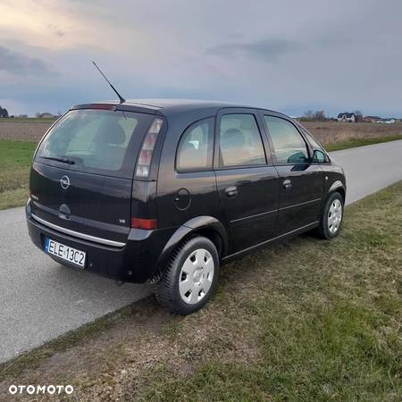 Opel Meriva 1.6 Essentia - 12