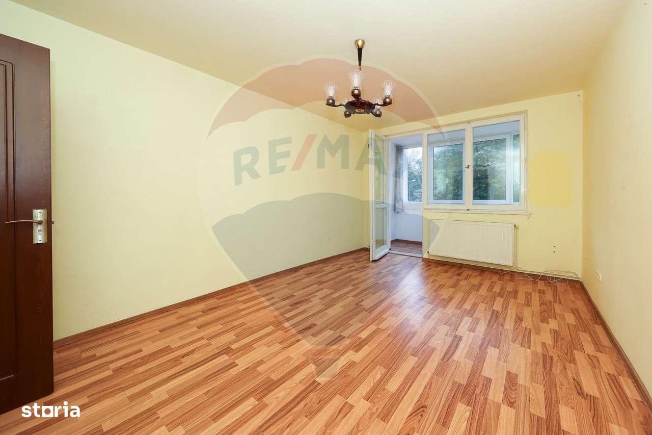 Apartament cu 2 camere, Tractorul! - Imagine principală: 2/18