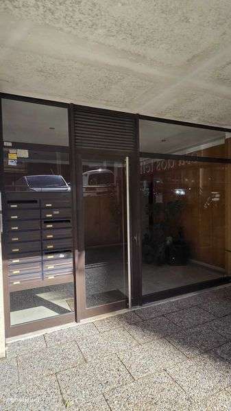 Apartamento Arrendar - Junto Av. da Republica, V.N.Gaia - Grande imagem: 3/12