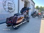 Harley-Davidson Touring Street Glide - 11