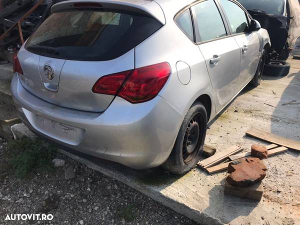 CAPOTA USI BARA FATA HAION TRIPLE FARURI ARIPI OGLINZI TRAGER OPEL ASTRA J BREK 2012 1.3D și Astra J 1.4 benzina hatchback - 10