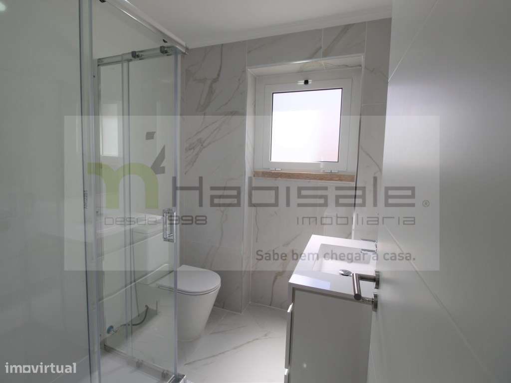 Apartamento T3 em Queluz com logradouro - Grande imagem: 4/20