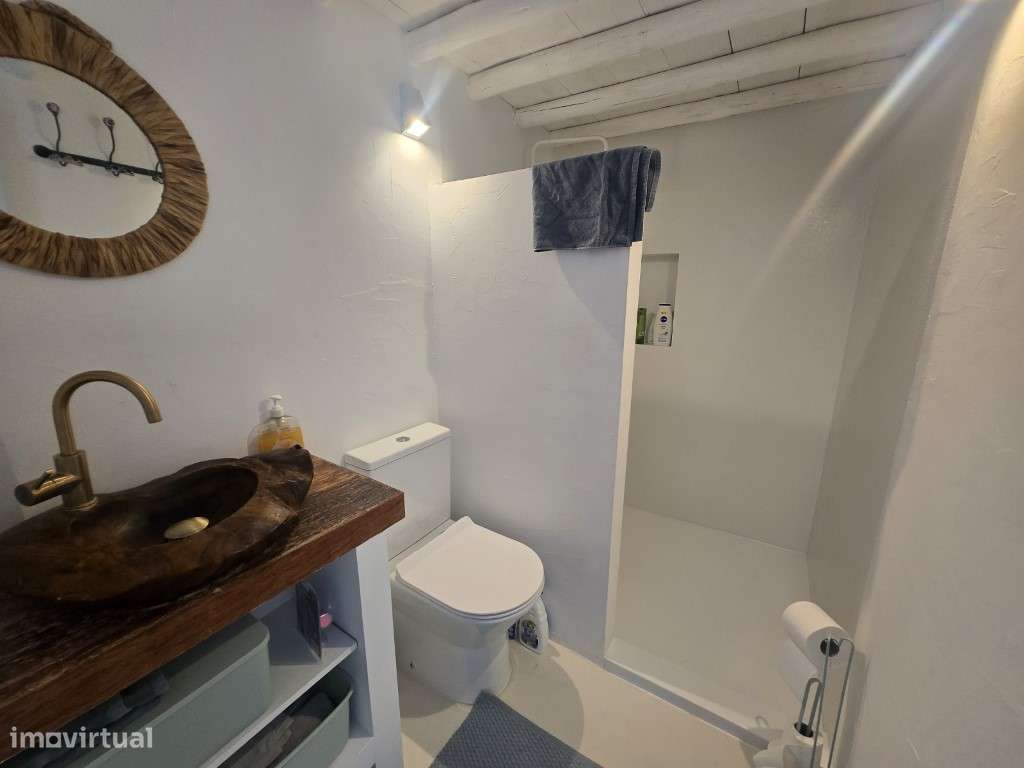 Simpática Moradia T2 com Piscina, perto da praia da Amieira-14