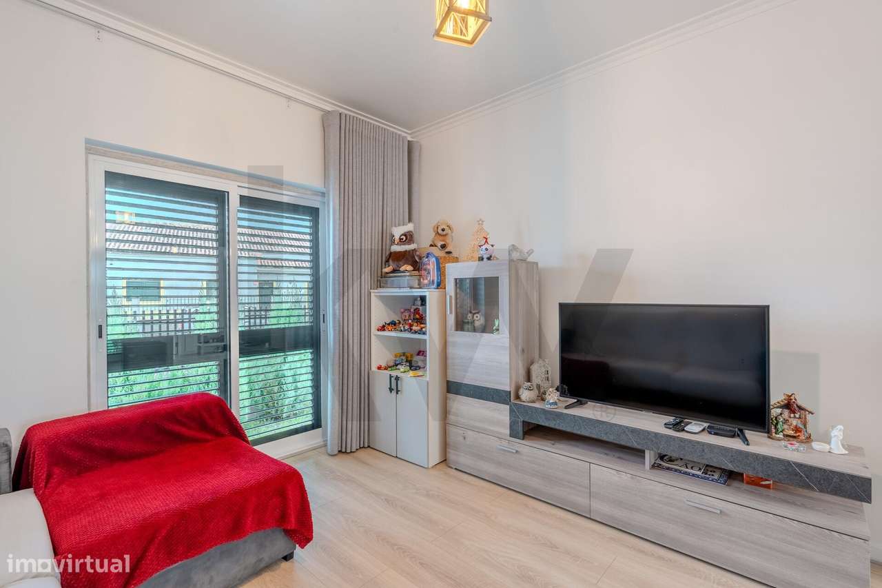 Espaçosa Moradia T5 em Samora Correia – Conforto, Versatilidade e Espa - Grande imagem: 5/60