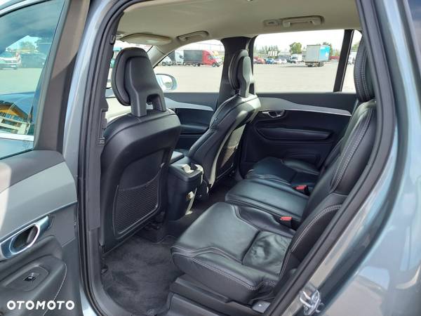 Volvo XC 90 - 24