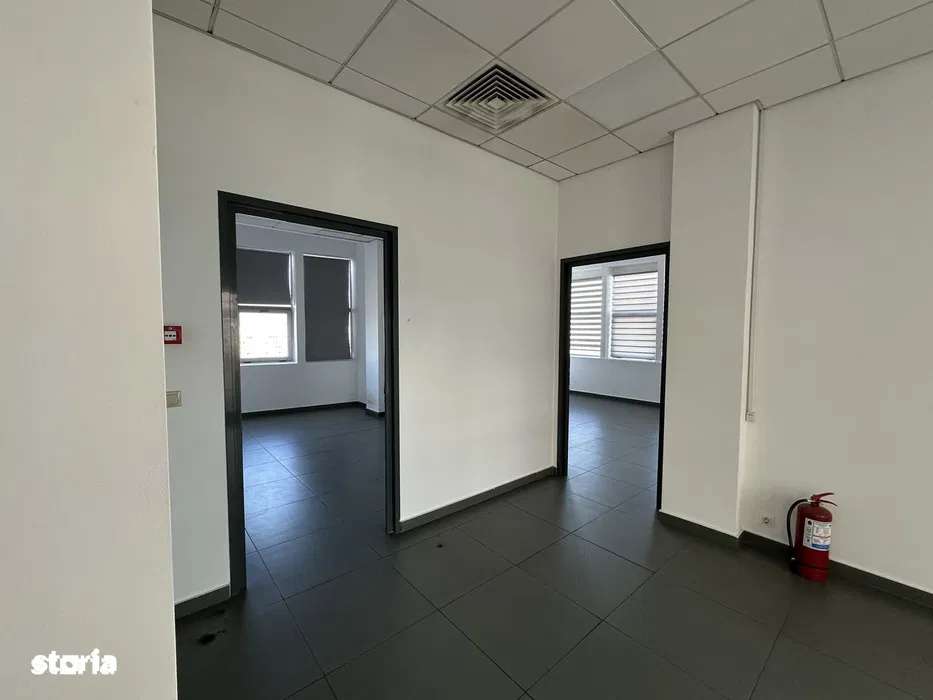 Spatiu Birou/ Central/ 10' metro/ Obor - Imagine principală: 4/6