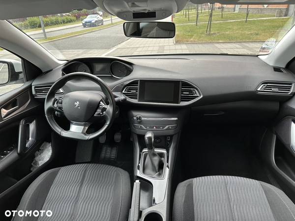 Peugeot 308 1.2 PureTech Active S&S - 7