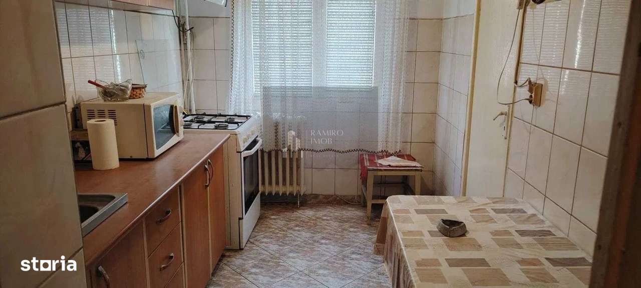 Apartament 3 camere/Brancoveanu 65 mp/balcon