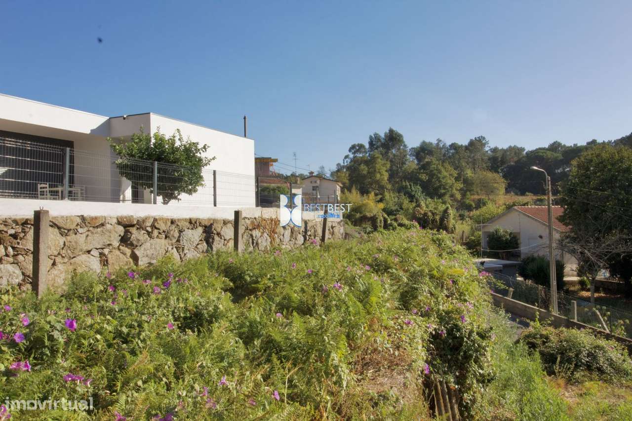 TERRENO COM MORALHA, PROJETO  EM LANDIM, 8 MINUTOS FAMALICÃO - Grande imagem: 5/28