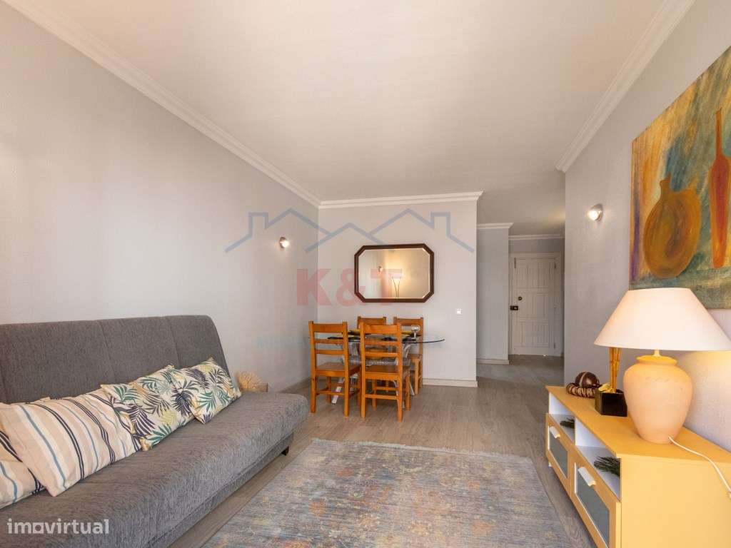 T3 renovado nos Jardins da Bemposta-10