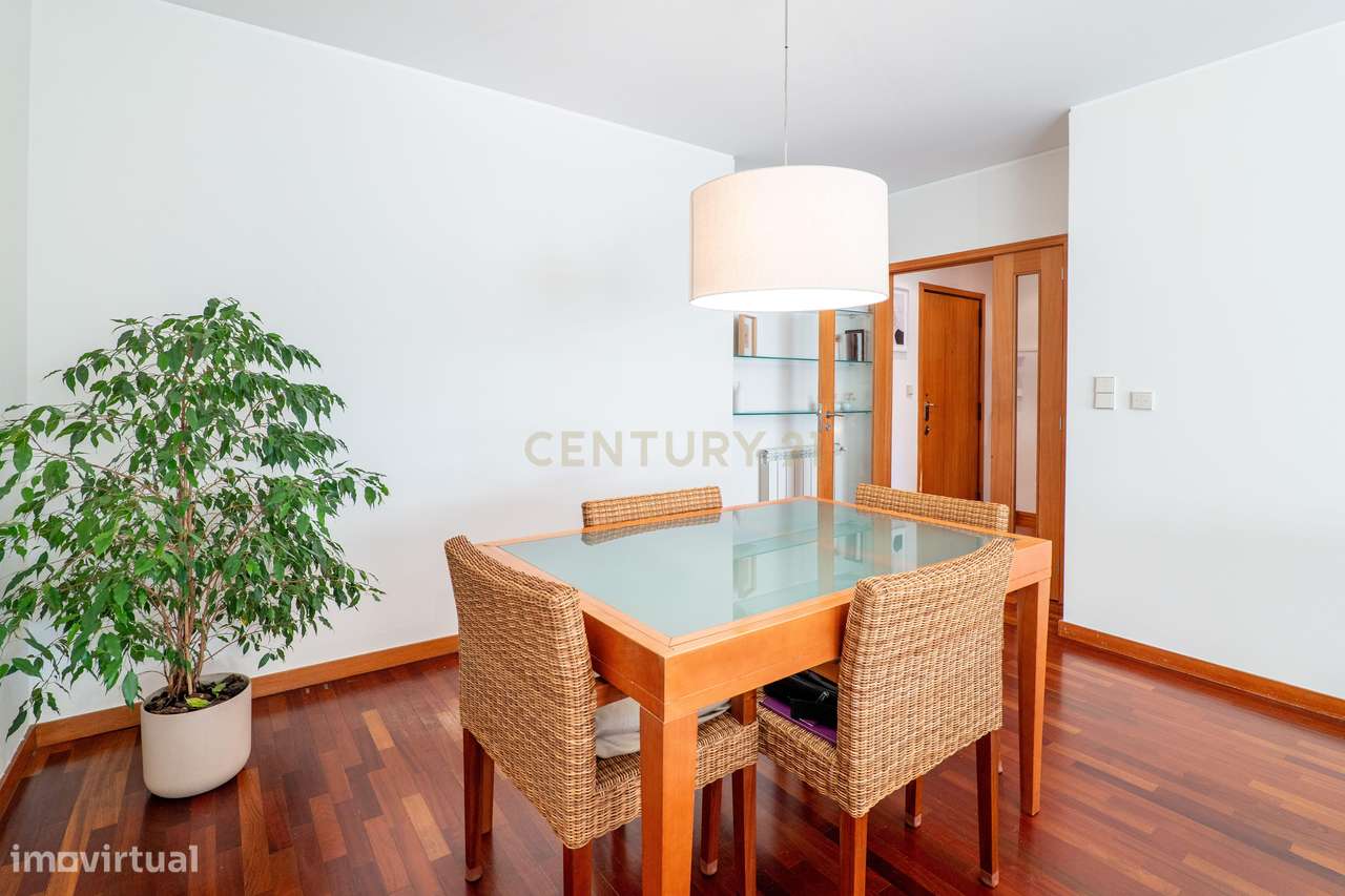 Apartamento T2, com cozinha independente, junto ao Parque Real, Matosi - Grande imagem: 4/28