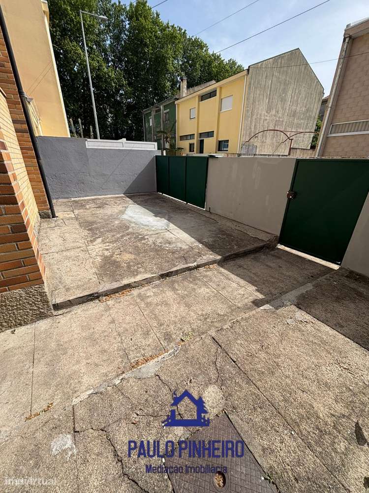 Moradia T3 Renovada em Vila Nova de Gaia-20