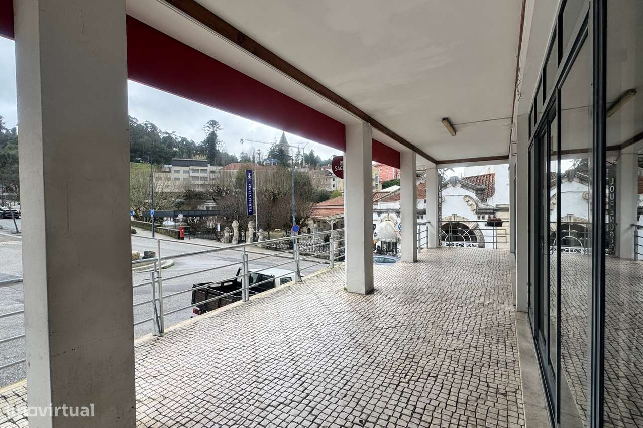 Imóvel Comercial - Restaurante e Café no Luso-17