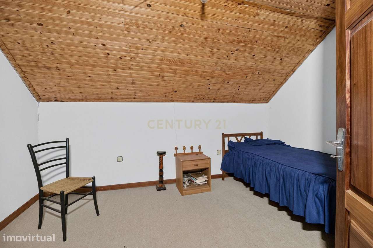 Casa BI- Familiar em Quintanilha, Bragança-10