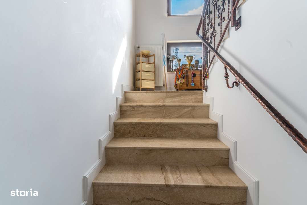 Proprietate deosebita cu piscina, Gadalin, Comision 0%-9